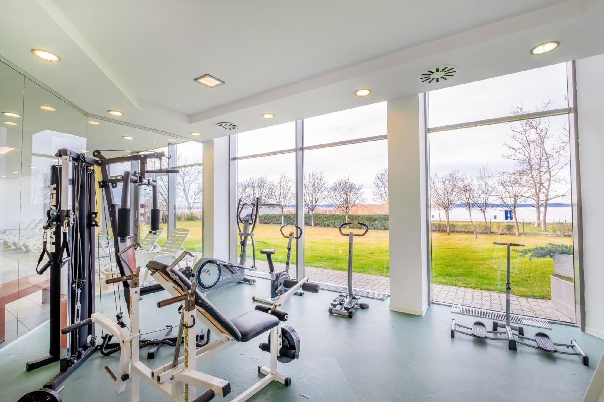 Myflat Club 218 Gold Ii Wellness * Siófok
